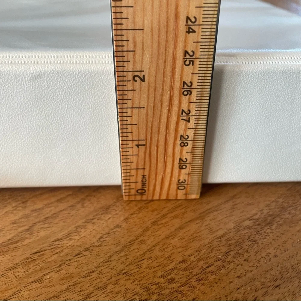 Set of 5 3-ring binders
